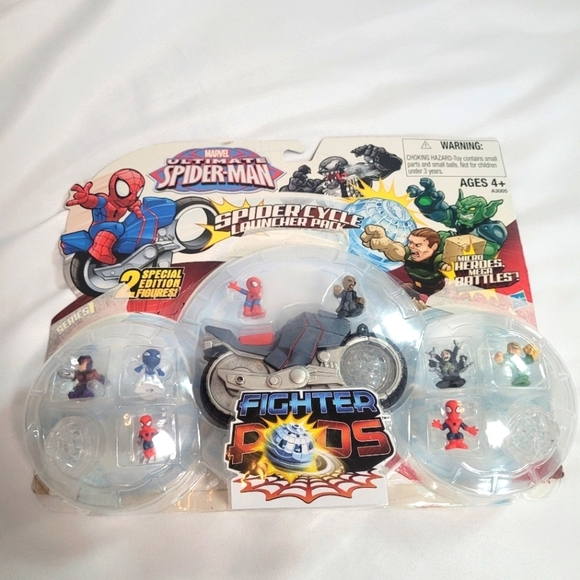 Hasbro Marvel Ultimate Spider-Man Fighter Pods Spider Cycle Launcher Pack Open - Picture 1 of 12
